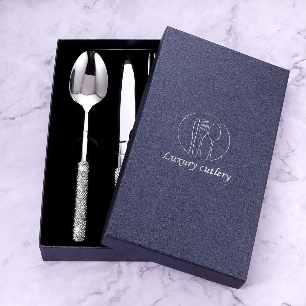 Luxury Spoon Fork Knife Set with Bling Sparkling Diamond 304 Stainless Steel Tableware Home Kitchen Wedding Supplies Cutlery