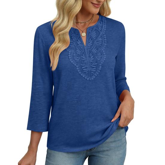 Damen Oberteile Dreiviertelarm V-Ausschnitt T-Shirts mit Hohlstickerei Muster Lockerer Schnitt Freizeitbluse Tägliche Kleidung