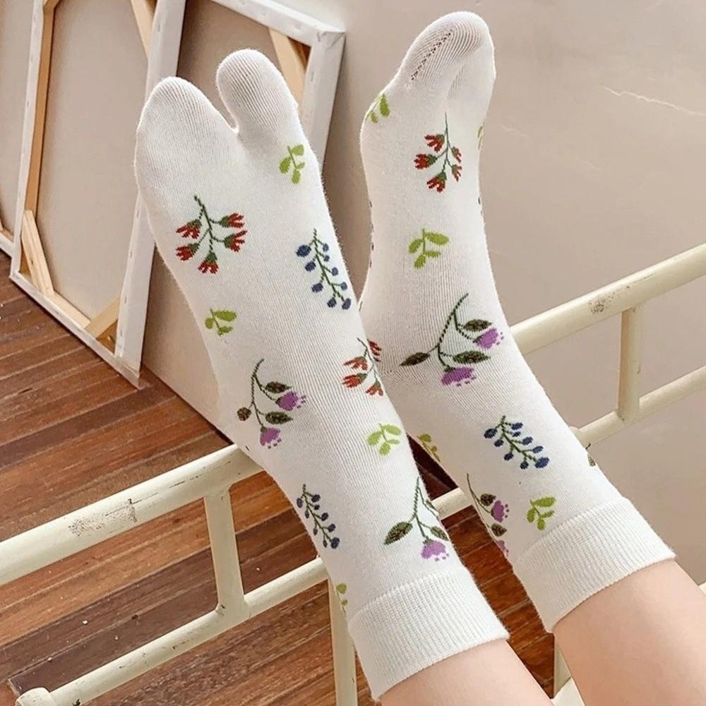 1 Pair Cute Elegant Women Tabi Socks Japanese Style Flower Pattern Harajuku Socks Comfortable Breathable Split Toe Socks