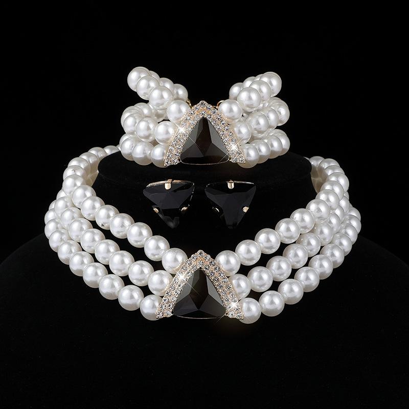 Geometric Crystal Multilayer Imitation Pearl Necklace Necklace Bracelet Stud Earrings Set Bridal Crystal Jewelry Women
