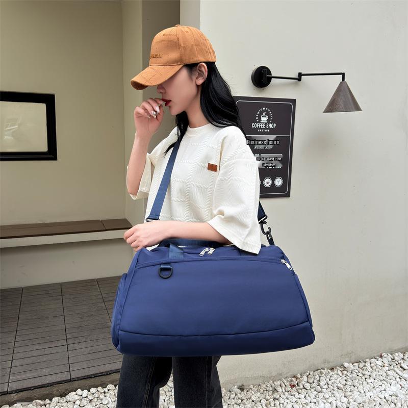 Stylish Large-Capacity Waterproof Gym & Travel Crossbody Bag with Wet/Dry Compartments
