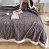 Verdickte Winterdecke, doppelseitiger Flaumplüsch, doppellagig, 3D-Jacquard, einfarbig, fürs Büro, Nickerchen, Schlafsaal, Zuhause, Bett, Sofa, Reise, gemütliche warme Decke