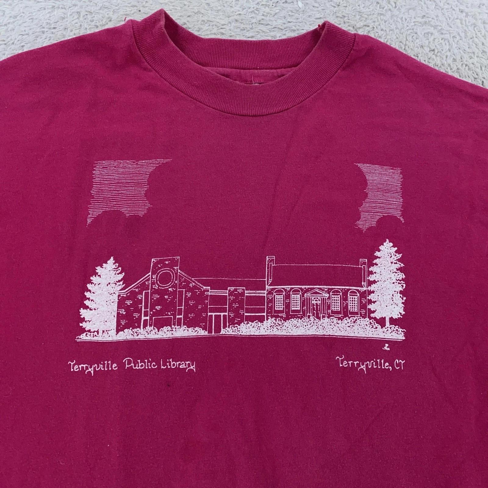 

Vintage Terryville Connecticut Public Library Shirt Mens Medium Book Art Tee 90s S