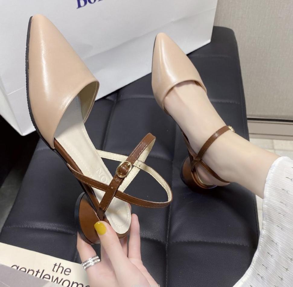 Women's New sandal 2026 Spring Summer Fashion Pointed Toe Headband Middle High Heel Shoes Women Style Rubber Leather Sandal