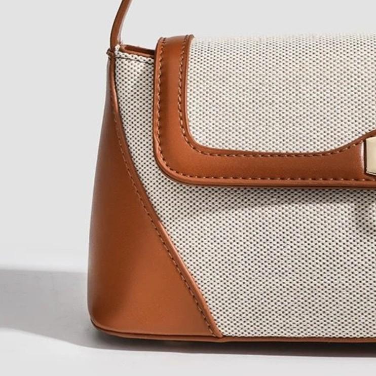 2025 New Women's Bag Versatile French Retro Single Shoulder Crossbody Bag Niche Baguette Bag Stylish Handbag for Women