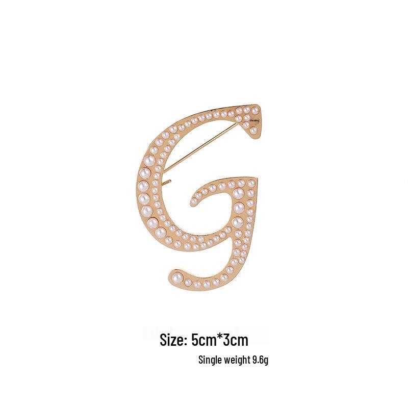 Elegantní brož s perlovým písmenem (26 písmen): Všestranný módní doplněk
