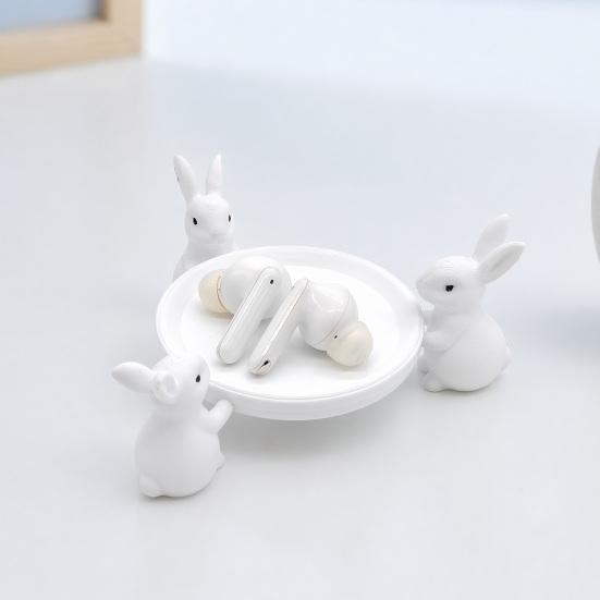 jijijing 3D Printed Cute Rabbit Tray Figurine, Multi-Functional Desktop Storage Holder for Headphones Jewelry Small Trinkets, Stable White Ring-Shaped