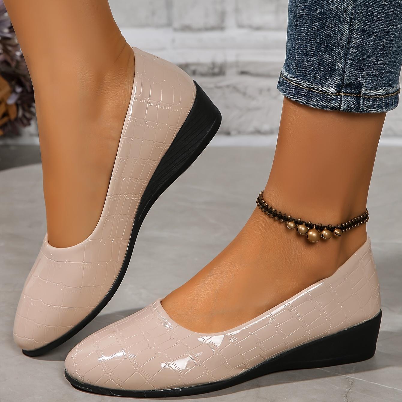 

Удобные женские туфли на танкетке с крокодиловым узором, повседневные слипоны на платформе для легкой носки Size 35 абрикосовый