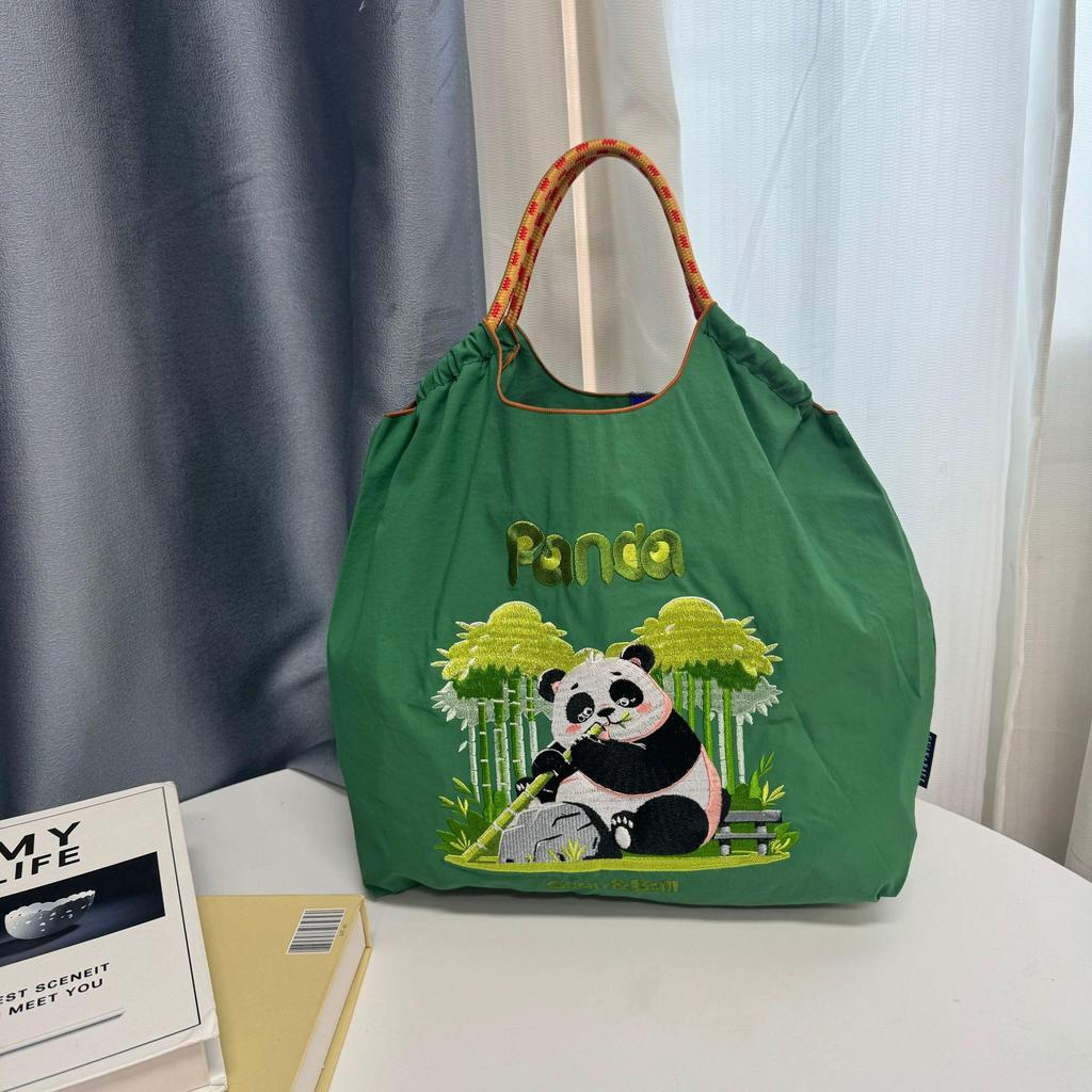 Trendy Large-Capacity Japanese-Style Nylon Embroidery Shoulder Bag for Women