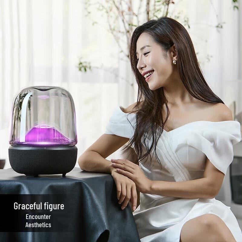 Harman/Kardon Aura Studio 5 Bluetooth Speaker