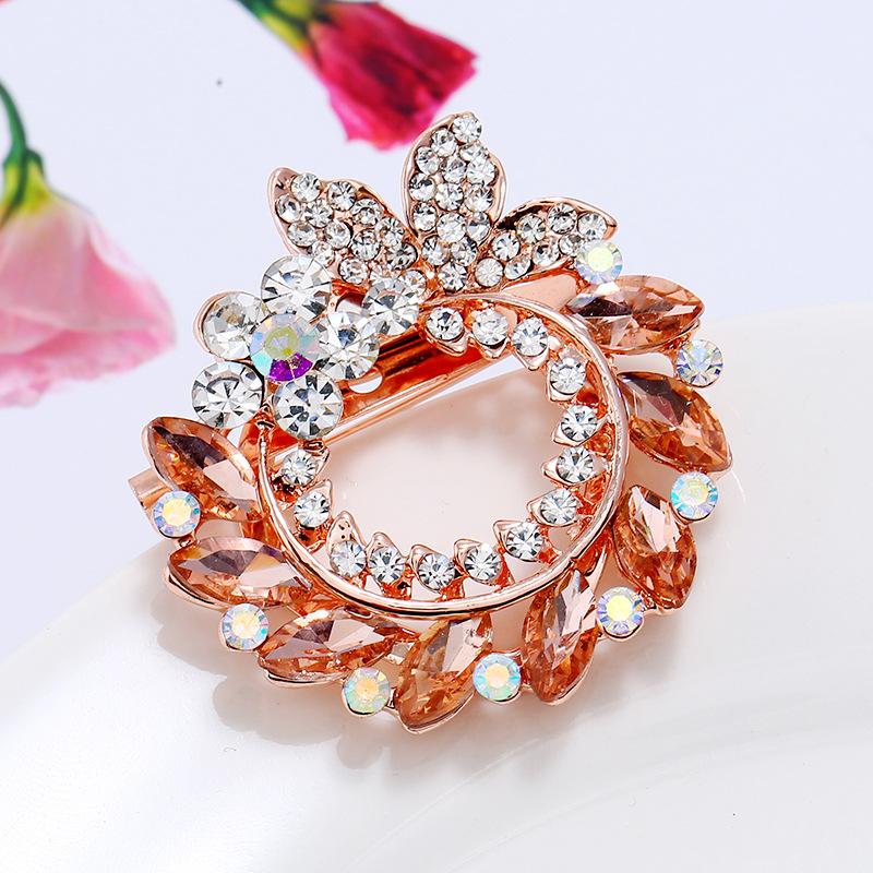 

Корейская хрустальная клипса-пряжка для футболки, подол одежды, узелковая пряжка, женственная универсальная пряжка для шелкового шарфа, брошь тройного назначения