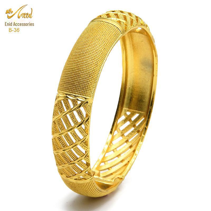 Alloy Spring Indian Gold-Plated Hollow Jewelry Set: Women's Bracelet Ring Bridal Accessories