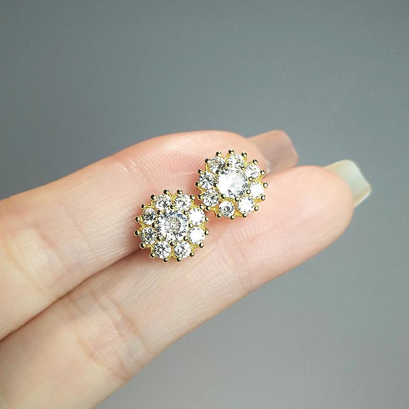 

Серьги-пусеты в виде цветка сапфира-имитации, женские изысканные высококлассные, с красным камнем, подсолнух, изумрудные свадебные серьги