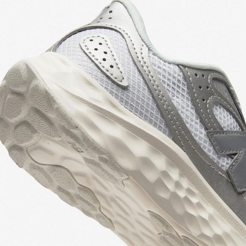 New Balance Nbpfef779s Fresh Form Arish V4 Women D Silver