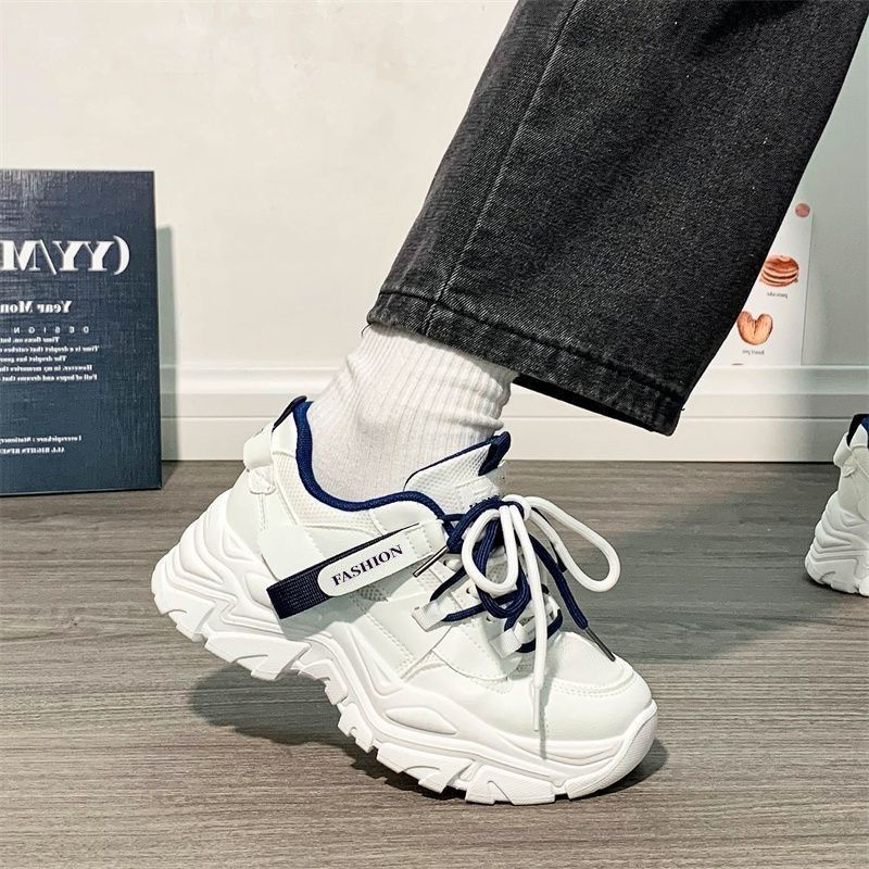 2025 autumn thin popular women's shoes sports and leisure shoes platform dad shoes breathable mesh ultra-light running shoes