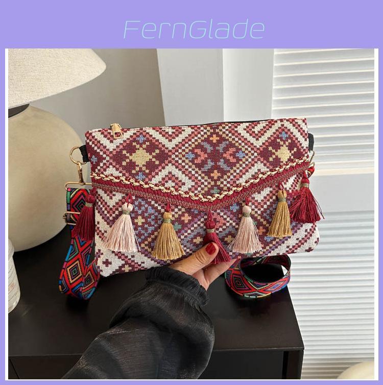 Ethnic Style Tassel Womens Shoulder Bag With Nylon Lining For Casual Travel