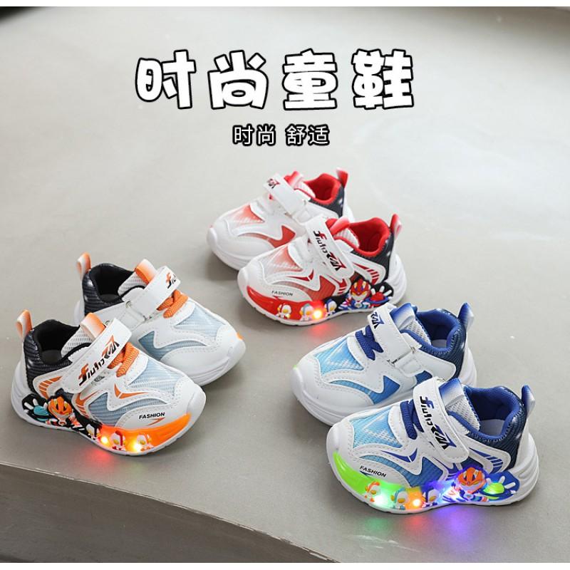Kids Light-Up Cartoon Sneakers Boys Girls Breathable Mesh Upper Non-Slip PVC Sole Fall Outdoor Walking Shoes