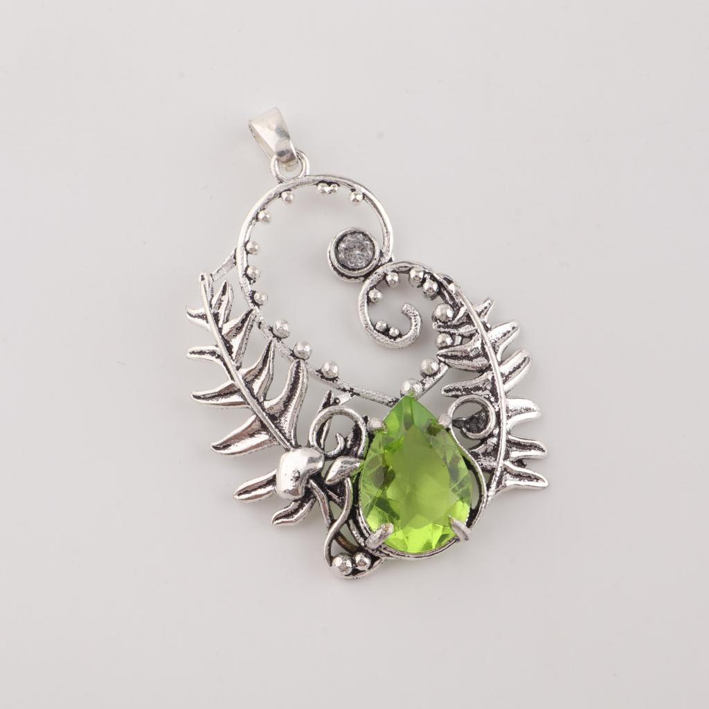 Peridot Gemstone Silver Partywear Pendant, 925 Sterling Silver Women Jewelry, August Birth-Stone Gift CP-42-1