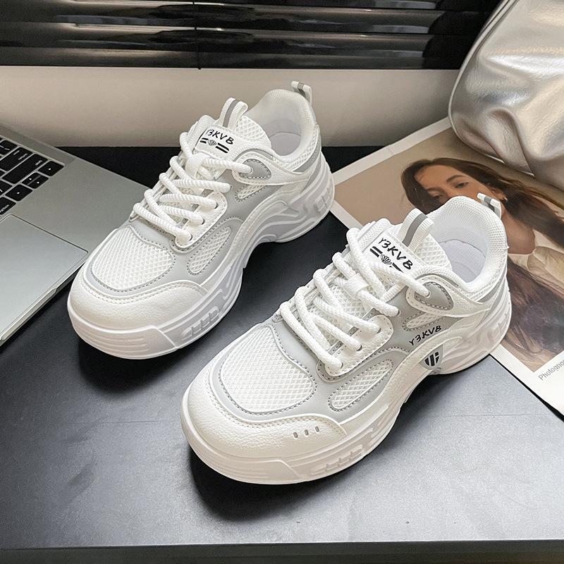 Fashion Versatile Sports Shoes Women's Shoes Spring and Autumn Thick Soles Increase Height Little White Shoes Wear Ins Dad Shoes Tide