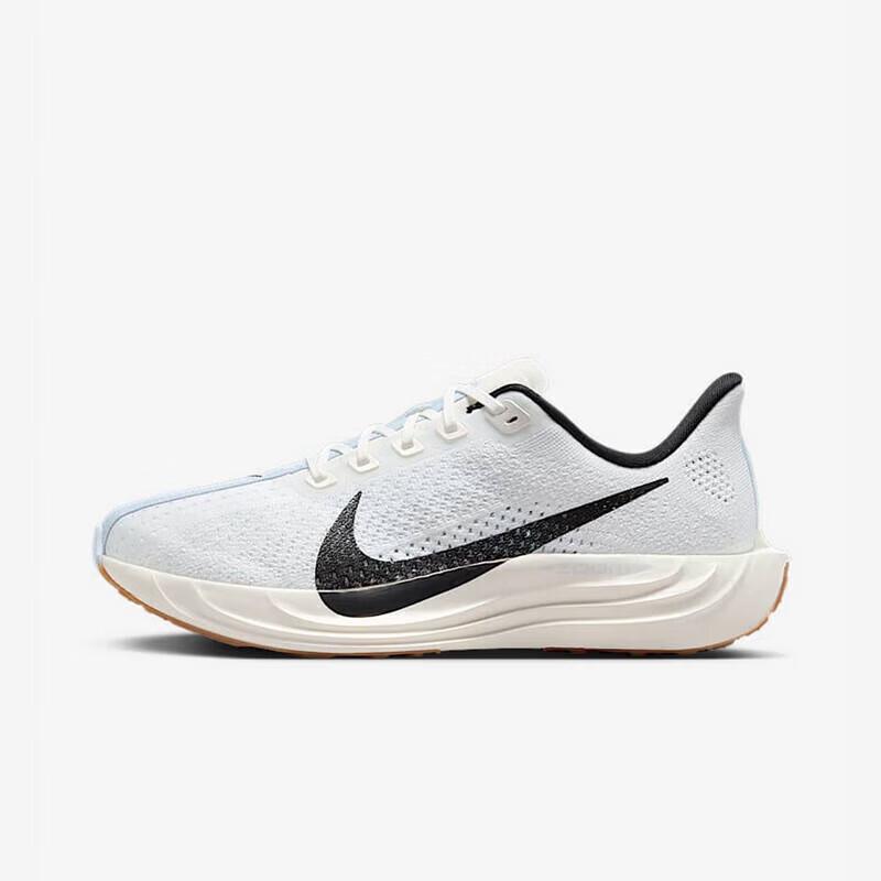 Nike Women s Pegasus Plus Running Shoes 37.5