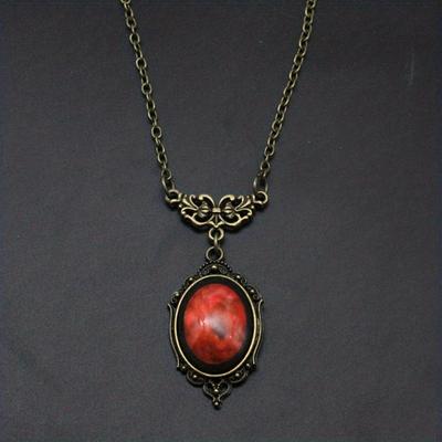 Retro Red Crystal Pendant Necklace Victoria Necklace Red Stone Pendant Halloween Party Ornament