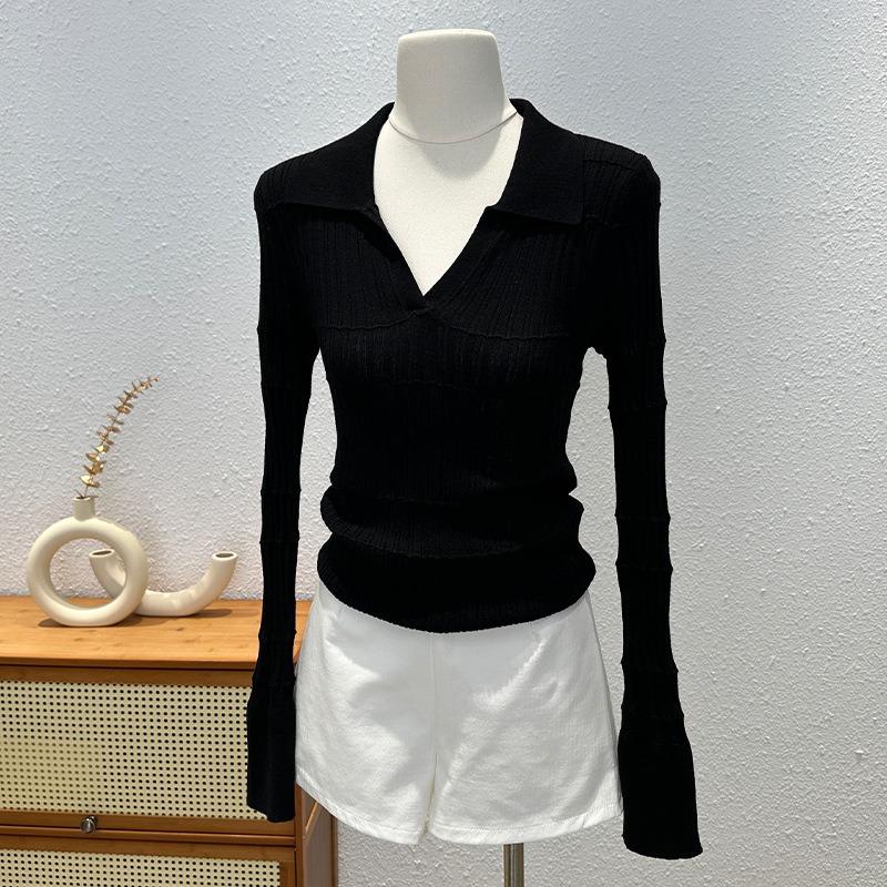 Design sense niche knitted long-sleeved shirt women's autumn slim-fitting and thin lo shirt unique popular top