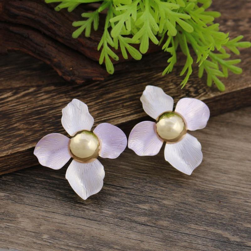 New Enamel Geometric Flower Stud Earrings Women's Fashion Simple Irregular Flower Summer Versatile Earrings