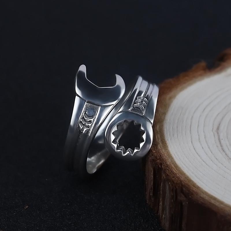 Trendy Men's Retro Wrench Ring: Aged Imitation Thai Silver Tool Finger Ring, Hip Hop Style, Adjustable Open Index Finger Design