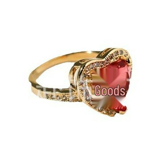 Elegant Heart-Shaped Ruby Ring: Vintage European and American Style for Women