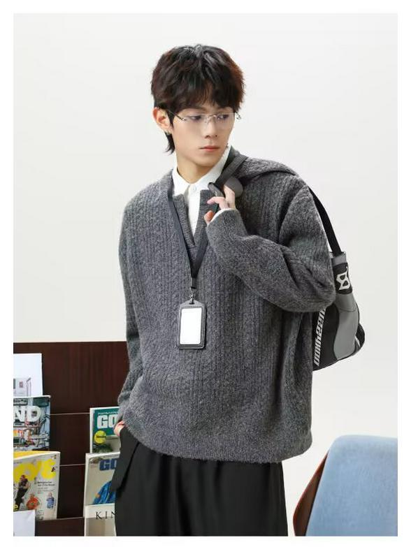 Men’s Retro V-Neck Cable Knit Sweater - Loose Fit, Solid Color, Autumn/Winter Pullover