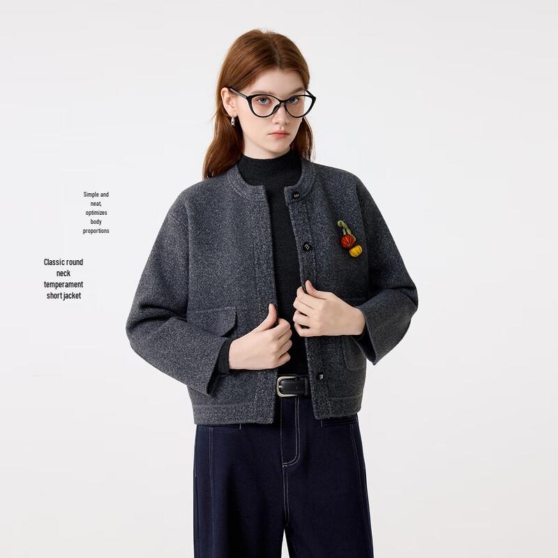 

Женский уютный зимний кардиган с тыквенным акцентом One Size (160/84A)