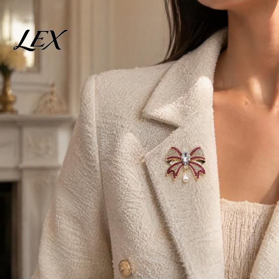 Daily Wear Brooch Retro Rhinestone Bow Brooch, Bowknot Pin with Waterdrop Faux Pearl, Metal Women Jewelry Accessories for Wedding Party Dainty