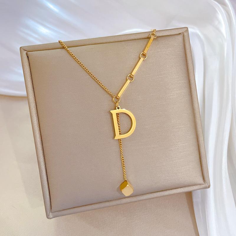Geometric Animal Temperament Personality Minimalist Wind Furnace Real Gold Necklace Female Collarbone Chain