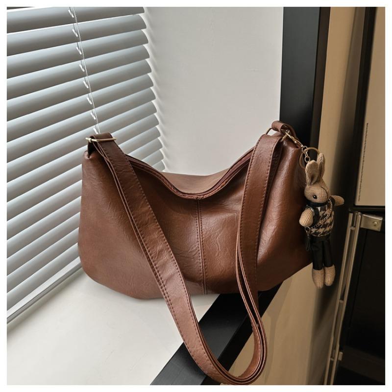 

Large-capacity bag women s autumn and winter versatile new retro niche design single shoulder messenger bag pleated dumpling bag коричневый