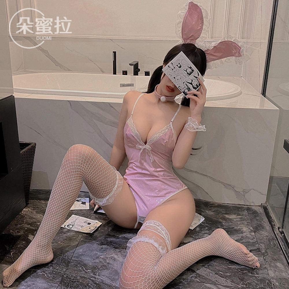 Domila Sexy Dessous Sexy Strapsgürtel Spitze Lackleder Schritt offen Einteiler Bunny Uniform Set F408