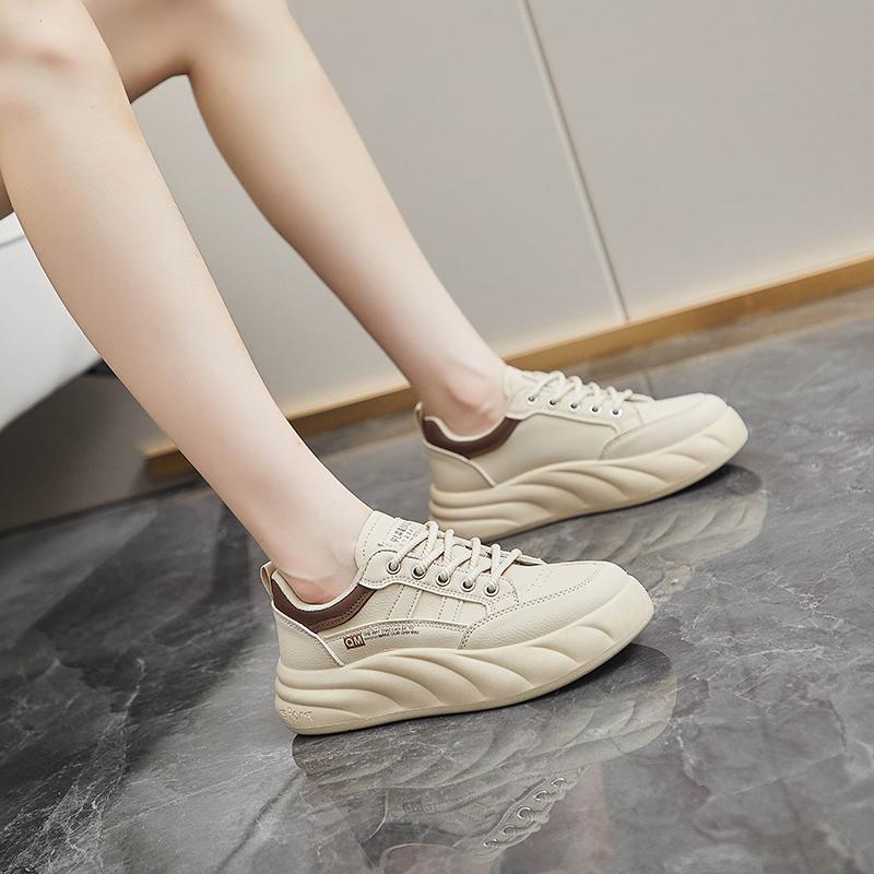 Женская спортивная обувь на платформе — фото 7