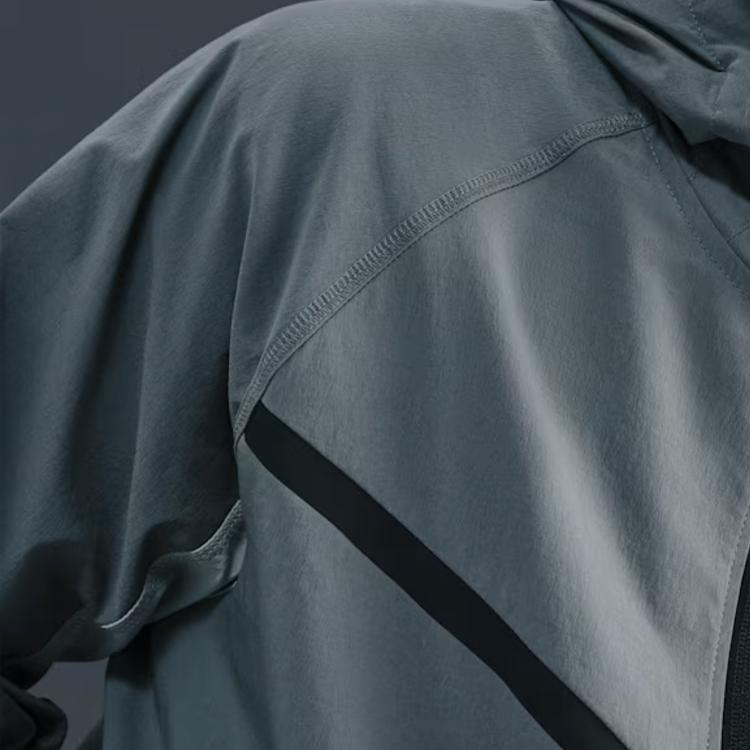 Nike Windrunner F.C. Barcelona Tech Breathable Jacket Men Jacket HM4234-084