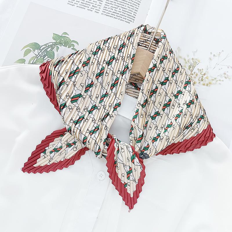 Retro Color Block Crinkled Square Scarf - 70cm Pleated Neckerchief in Imitation Silk for Women