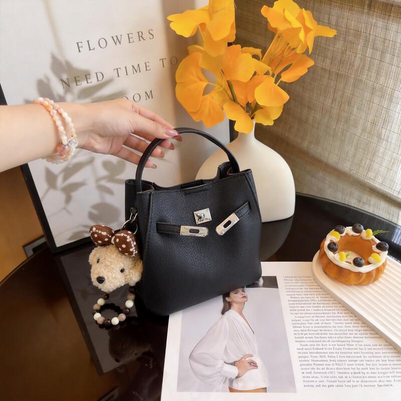 

OGAR Litchi Grain Bucket Crossbody Bag