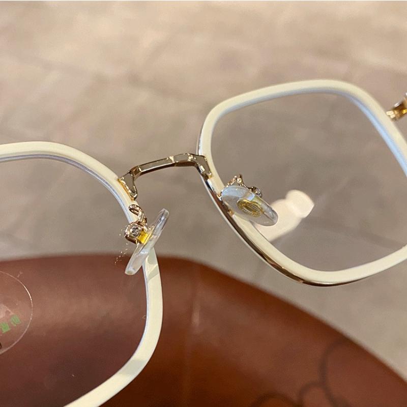 3Pcs Women'S Anti Blue Light Myopia Glasses Fashionable Ultra Light Large Frame Glasses Personalized High-End Myopia Glasses