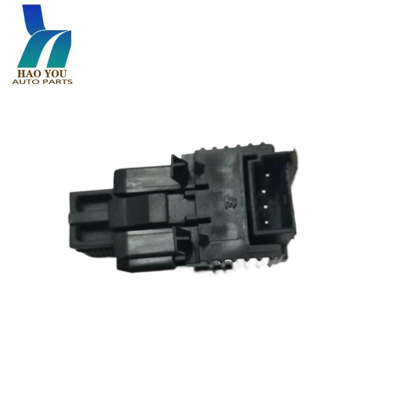 61316967601 Car Brake Light Switch For Mercedes-Benz C300 C350 GLK350 C63 AMG