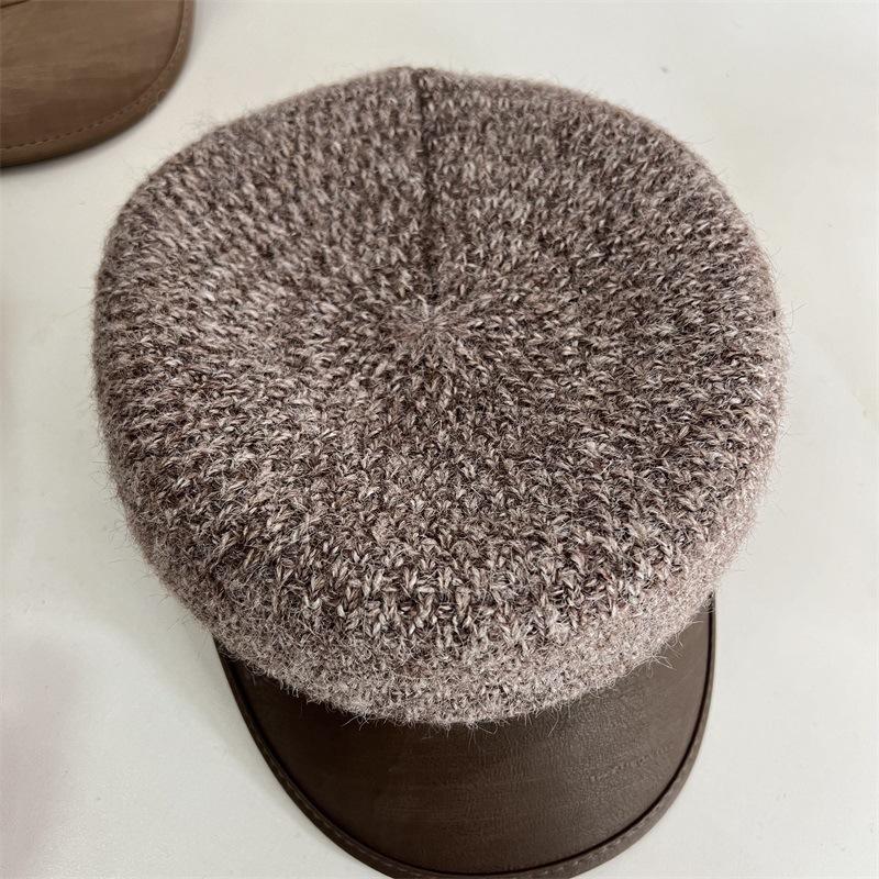 

Wool knitted leather brim peaked cap children autumn and winter fashion show face small beret British octagonal newsboy hat M（56-58cm） темно-коричневого кольору