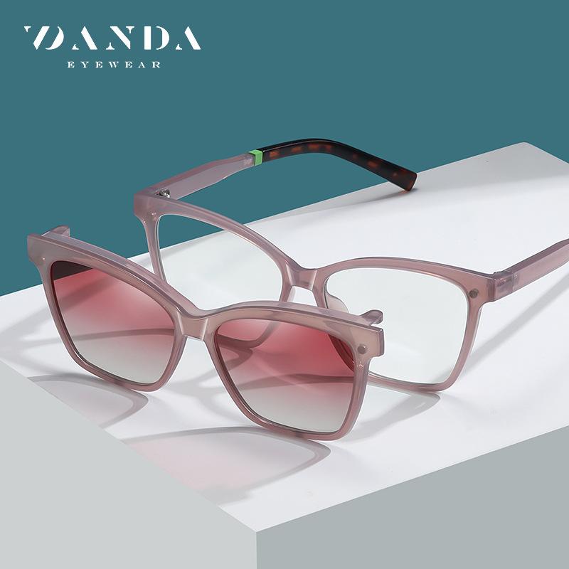 New European and American Magnetic Eyeglass Frames for Myopia CG7704Dual-purpose mirror TR90Ultra-light fashionable polarized sunglasses for drivers