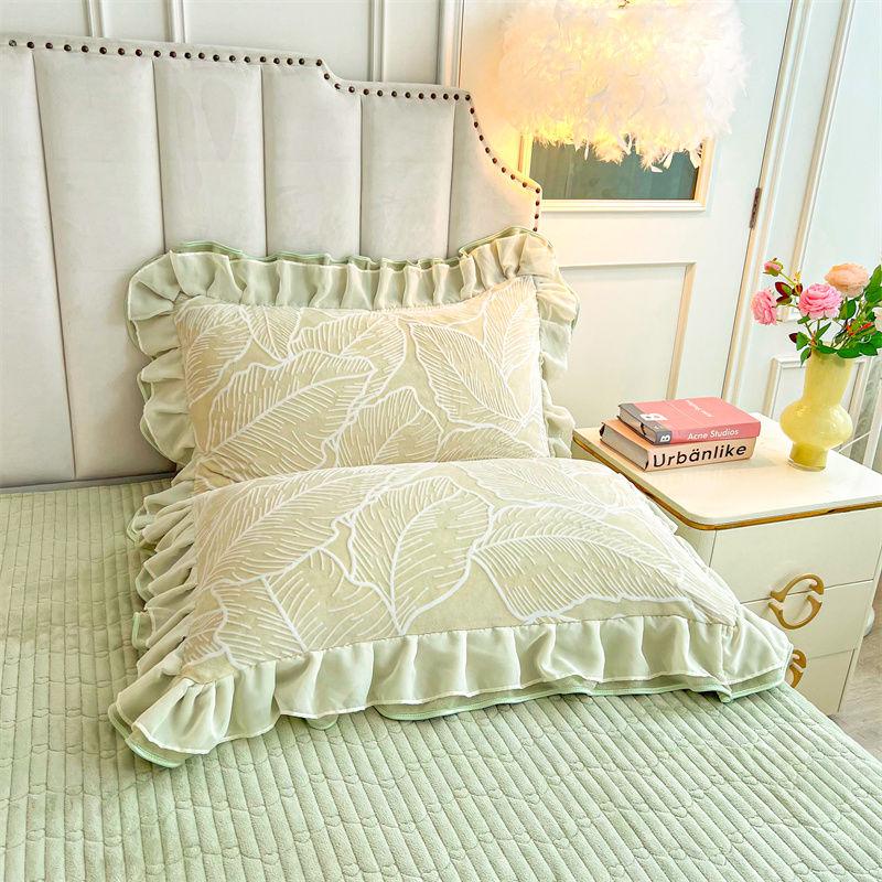 Winter Double-layer Lace Pillowcase Set 48X74 Pillow Core Cover Warm Carved Velvet Pillowcase Cover