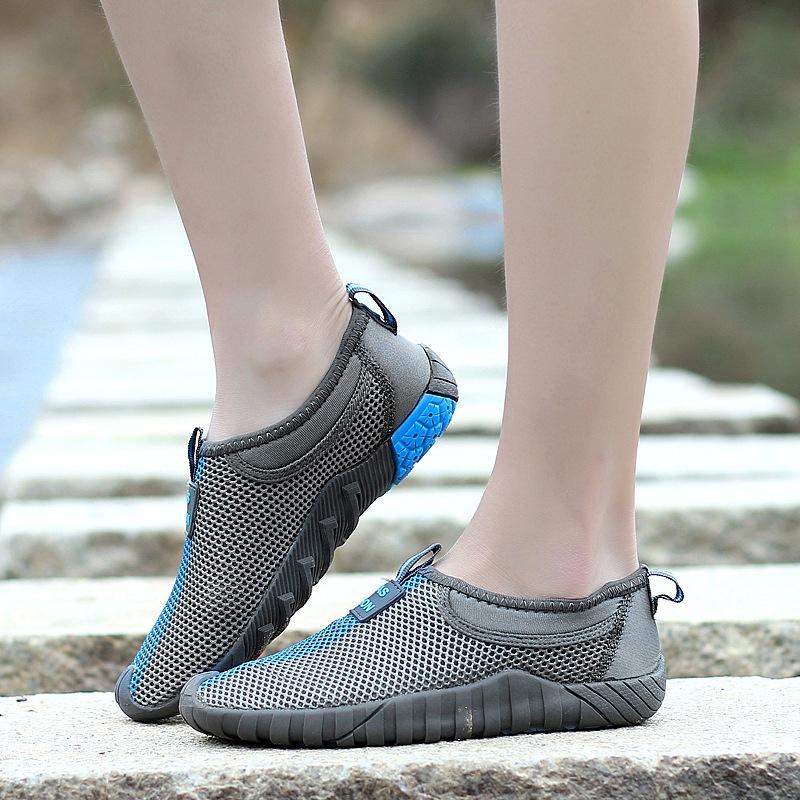 New diving shoes summer beach socks soft shoes men and women snorkeling rafting swimming shoes quick drying wading shoes