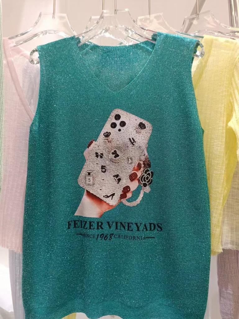 2023 Shiny Silk Sleeveless V-Neck Women's Vest - Spring/Summer New Style, Loose Fit with Hot Diamond Sling Knitted Design