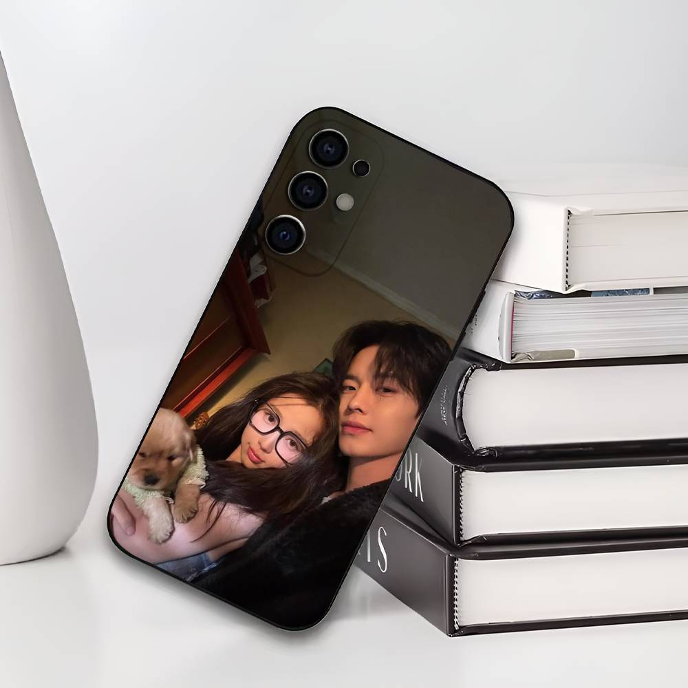 

Чехол для телефона Speed and Love Jin Zhao Jiang Mu Esther He Yu для Samsung S25, S24, S21, S22, S23, S30, Ultra, Plus, Fe, Lite, Мягкий черный чехол Samsung S22plus5G