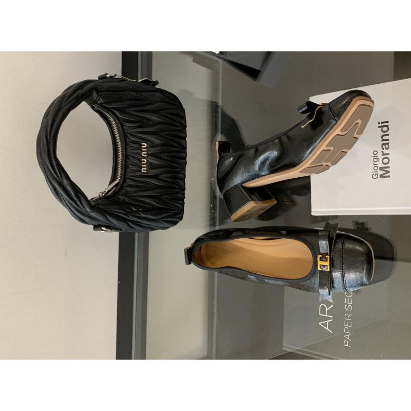 Retro bow gold buckle single shoes women's 2025 new one-pedal round head thick heel grandma shoes