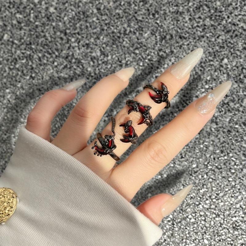 Dark Blood Red Crescent Rose Open Ring Sweet Cool Babes Venom Snake Niche High Sense Personality Ring Woman