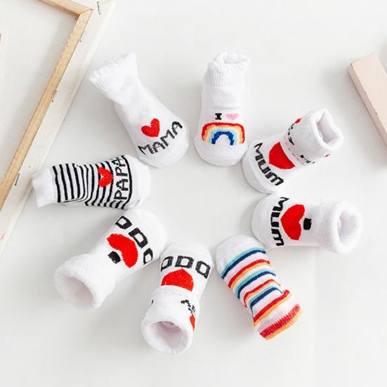 1 Pair Baby Socks with "I Love Dad/Mom" Pattern Cotton Striped Socks for Newborns 0-6 Months Cute Shower Gift & Daily Wear